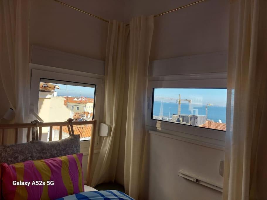 Appartamento The Cozy Duplex In Lisbon'S Heart Esterno foto